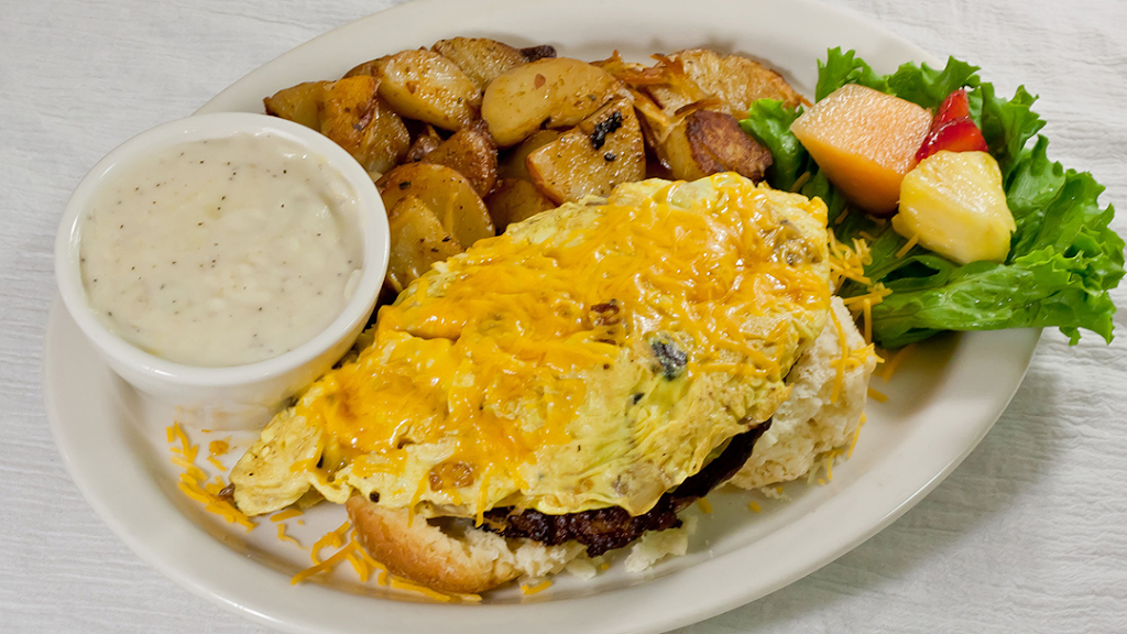 Country Skillets | restaurant | 1471 W Yosemite Ave, Manteca, CA 95337, USA | 2096657177 OR +1 209-665-7177