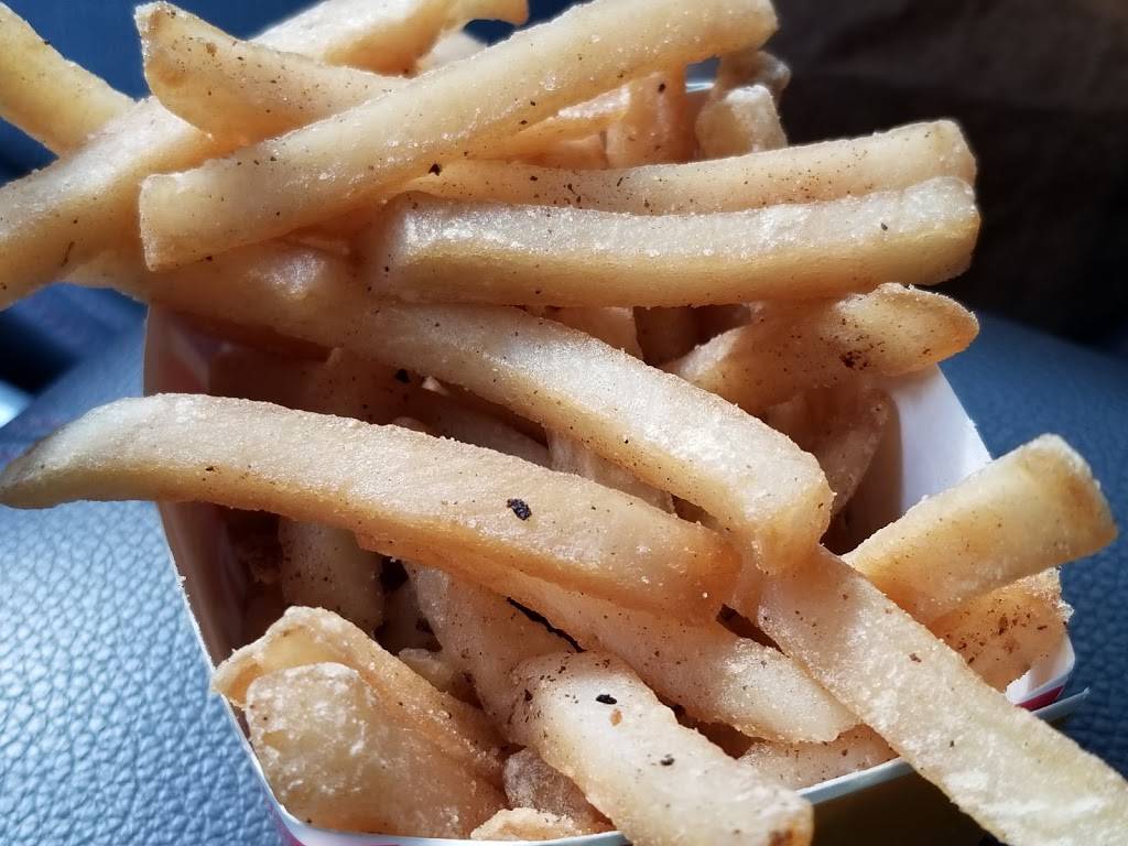 Dairy Queen | restaurant | 648 State St, New Albany, IN 47150, USA | 8129440247 OR +1 812-944-0247