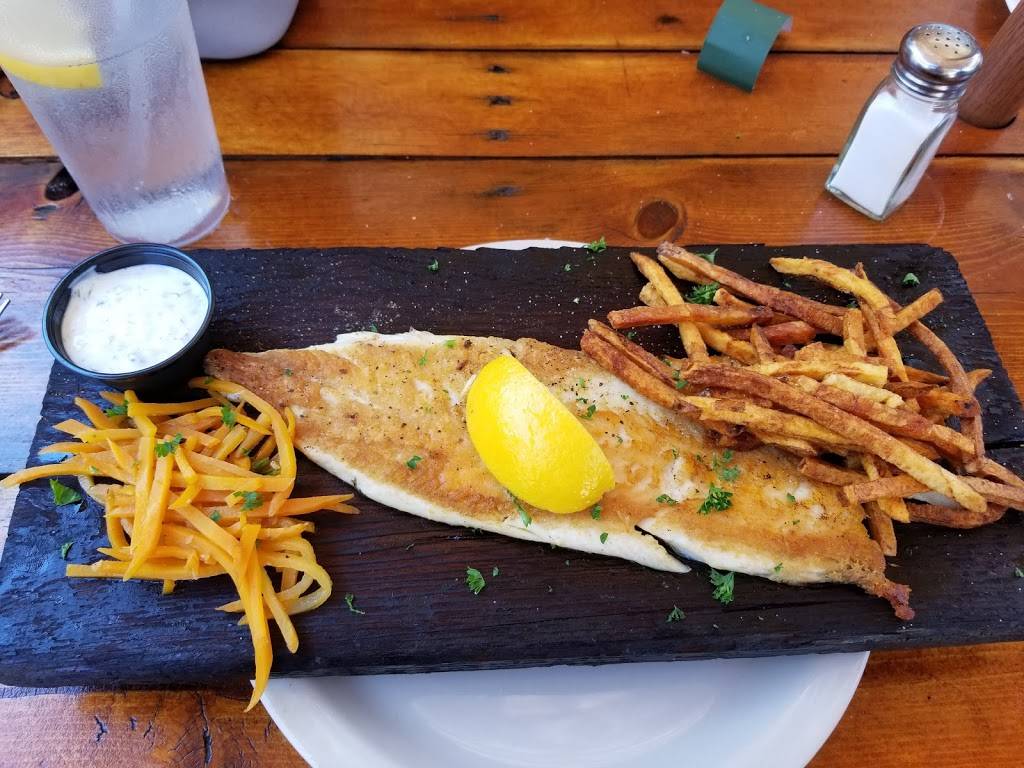 Marine City Fish Company | restaurant | 240 S Water St, Marine City, MI 48039, USA | 8107655477 OR +1 810-765-5477