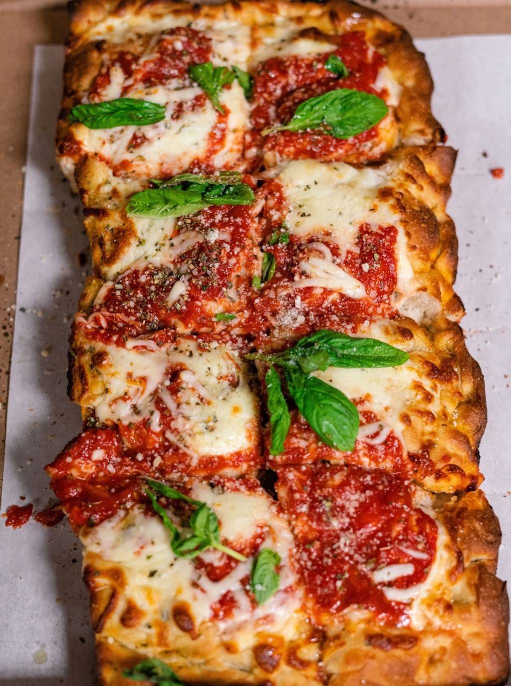 The Pizza Joint | restaurant | 1239 Airport Rd, Allentown, PA 18109, USA | 6103510550 OR +1 610-351-0550