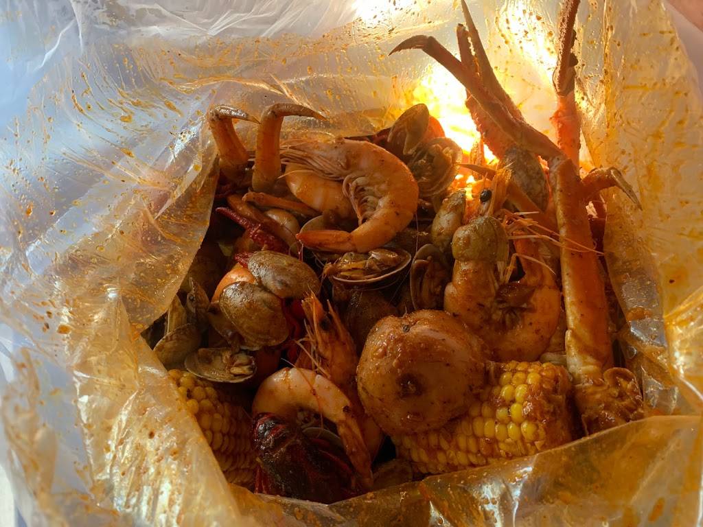 The Crab Shack Long Beach | restaurant | 601 E Broadway, Long Beach, CA 90802, USA | 5629124448 OR +1 562-912-4448