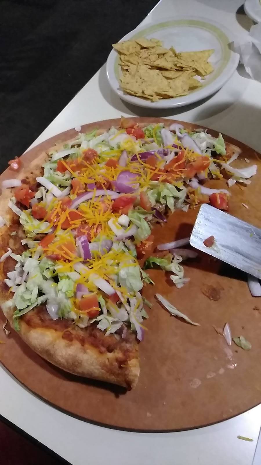 Pizza Hut | restaurant | 710 S Reed Rd, Kokomo, IN 46901, USA | 7654528287 OR +1 765-452-8287