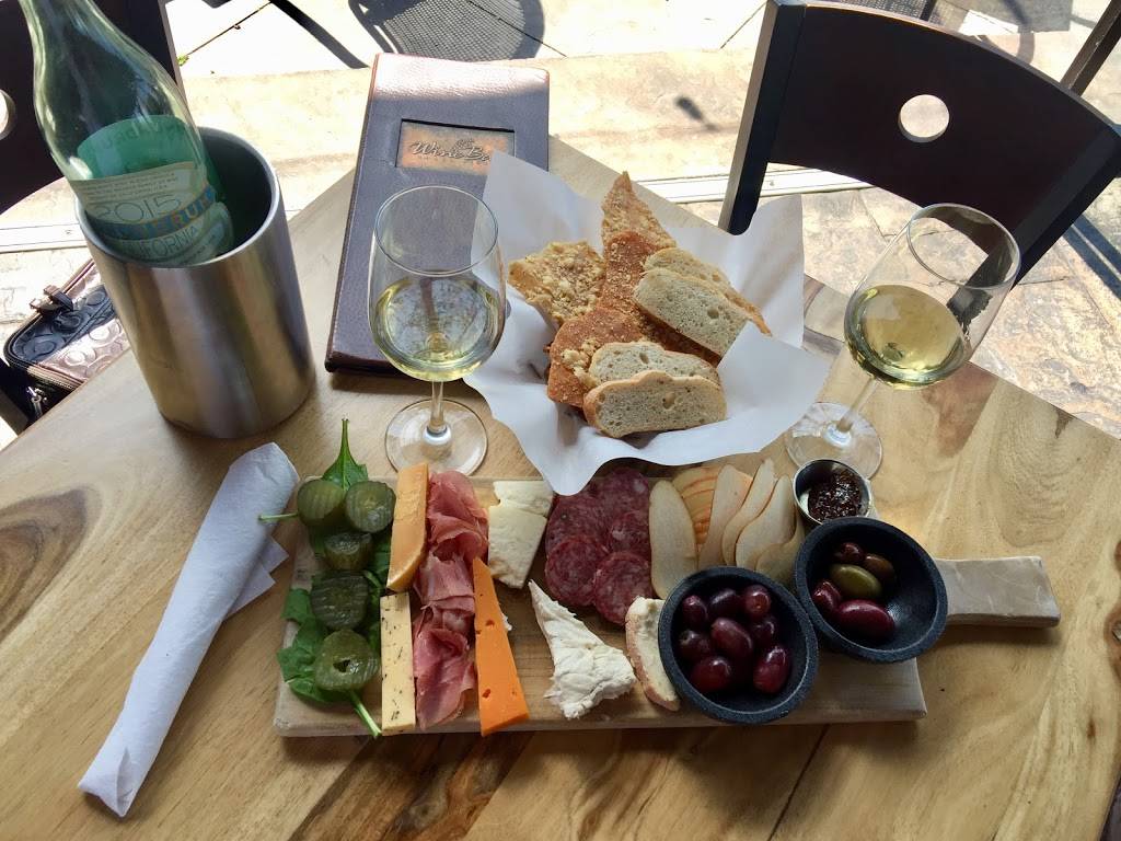 Wine Bar Rocky River | restaurant | 1313 Linda St, Rocky River, OH 44116, USA | 4407994300 OR +1 440-799-4300