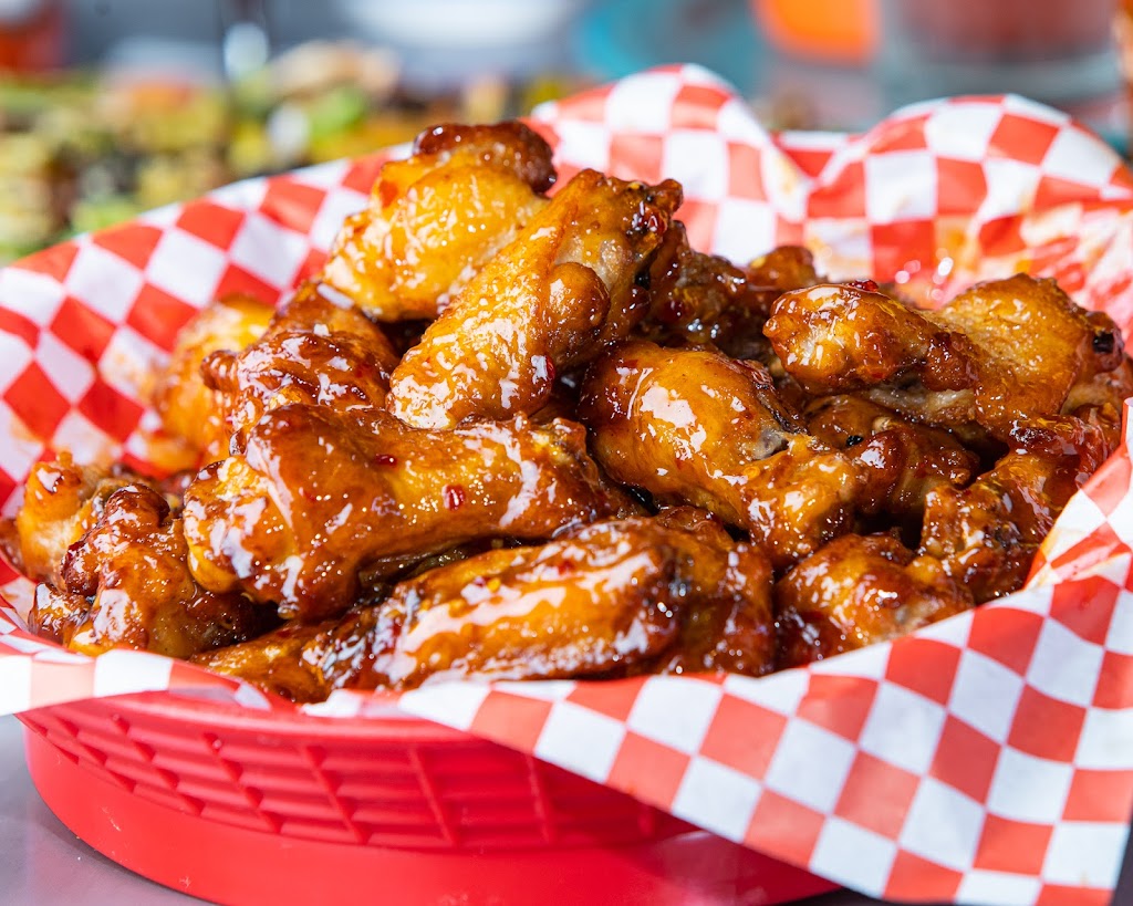 The Curry Pizza Company #5 | restaurant | 3918 S Mooney Blvd, Visalia, CA 93277, USA | 5597772070 OR +1 559-777-2070