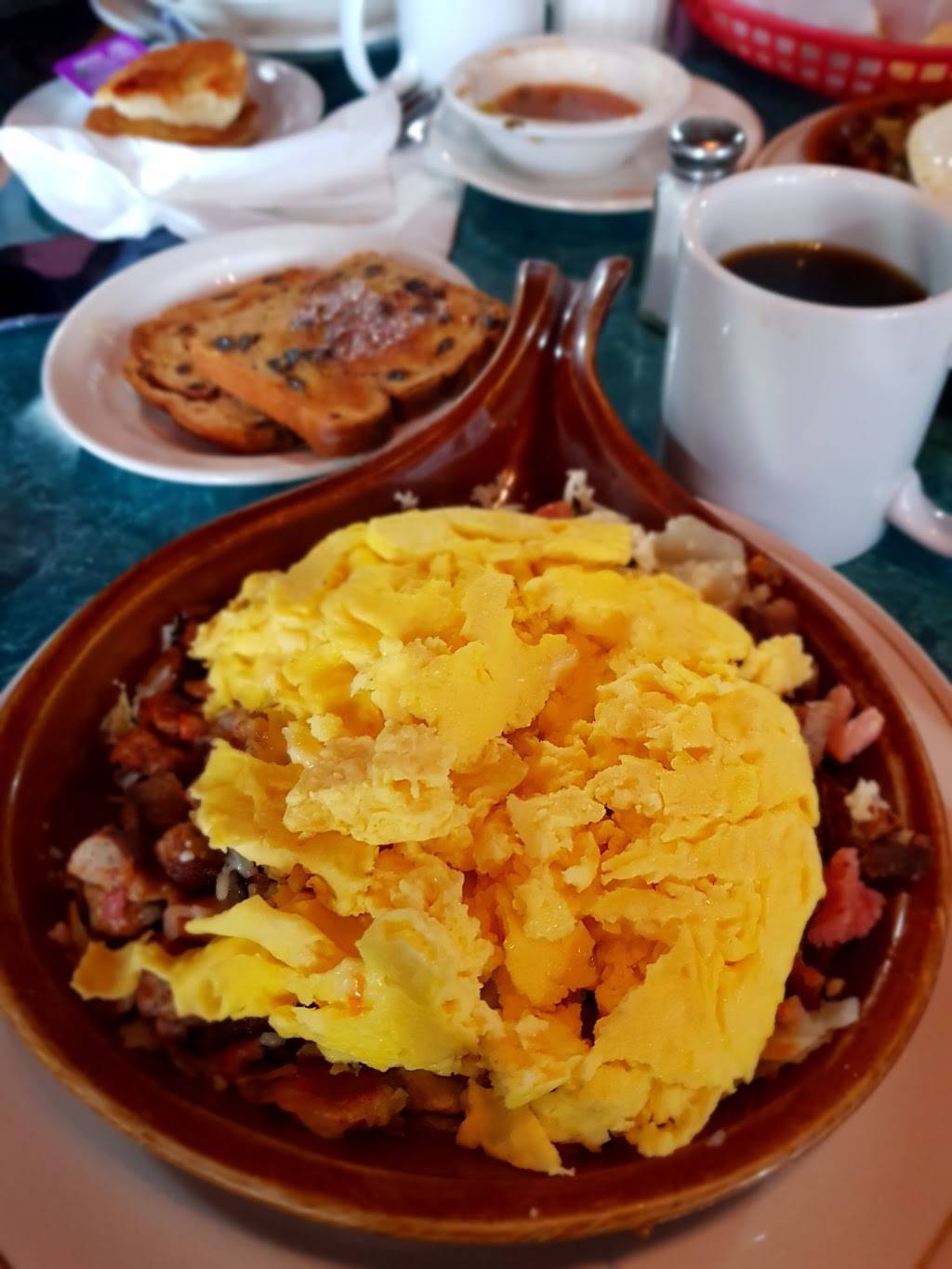 Don Andres Restaurant | restaurant | 5318 Hohman Ave, Hammond, IN 46320, USA | 2199370000 OR +1 219-937-0000