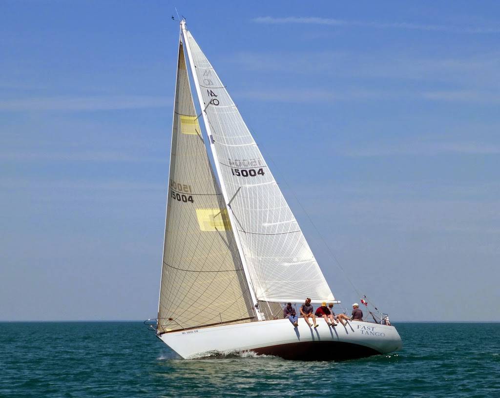 Bayview Yacht Club | restaurant | 100 Clairpointe St, Detroit, MI 48215, USA | 3138221853 OR +1 313-822-1853