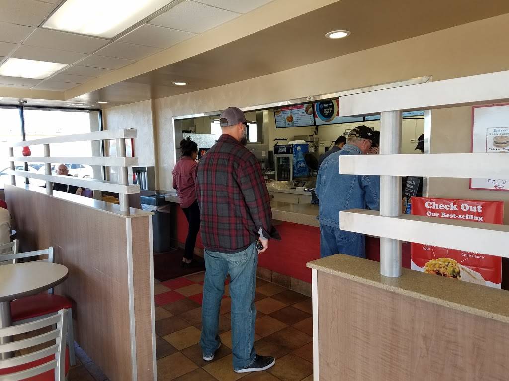 Blakes Lotaburger | restaurant | 6215 San Antonio Dr NE, Albuquerque, NM 87109, USA | 5058211958 OR +1 505-821-1958