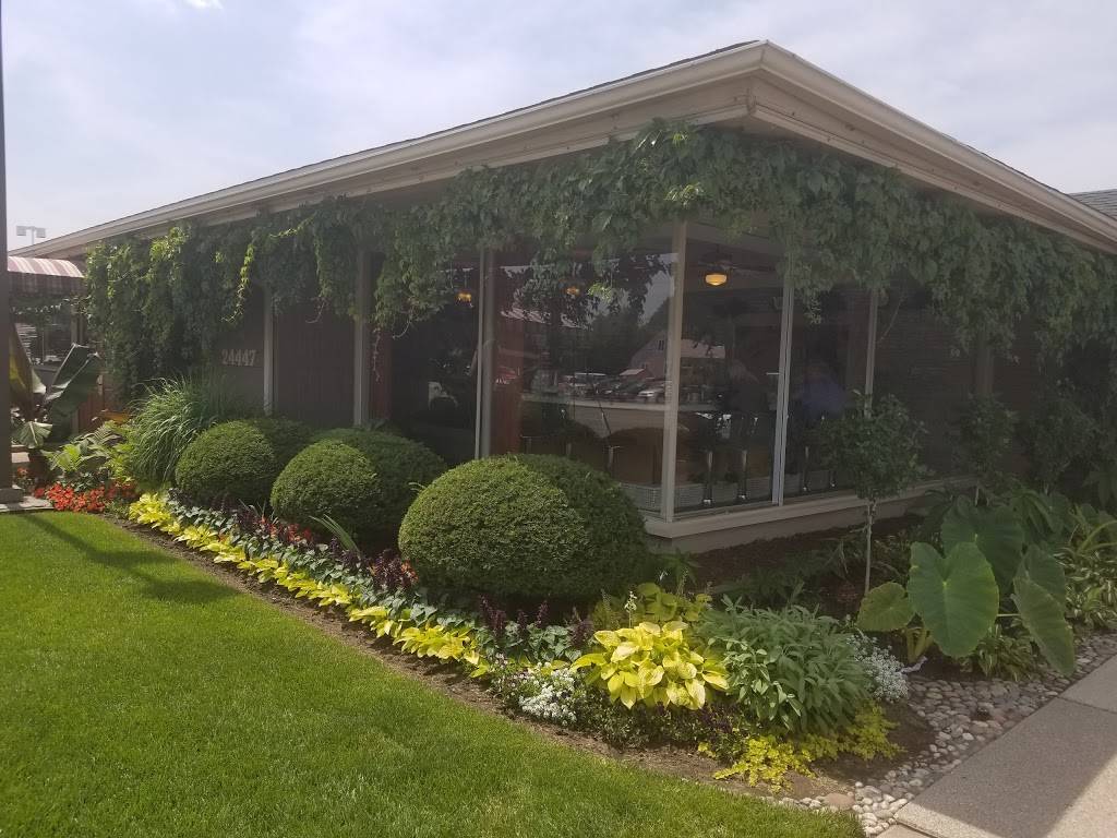 Haneys Family Restaurant | restaurant | 24447 Van Dyke Ave, Center Line, MI 48015, USA | 5867575080 OR +1 586-757-5080