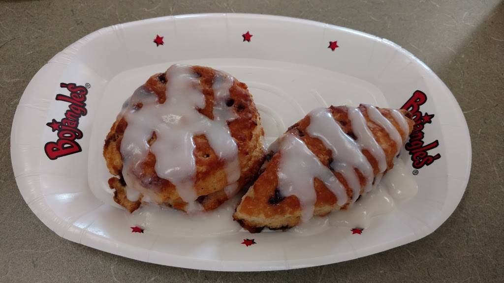 Bojangles Famous Chicken n Biscuits | restaurant | 4701 Hixson Pike, Hixson, TN 37343, USA | 4238777718 OR +1 423-877-7718