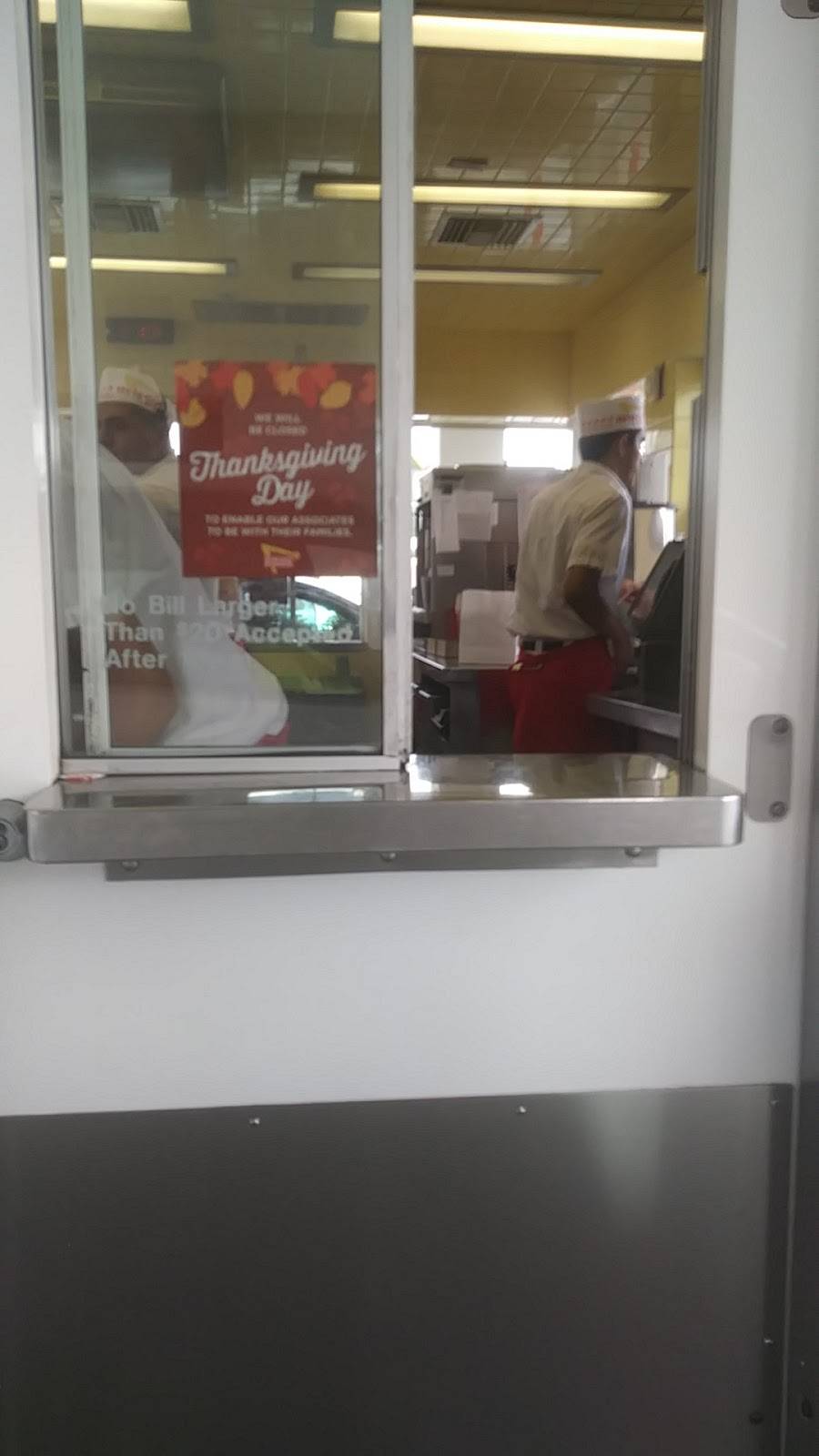 In-N-Out Burger | restaurant | 2505 S Garey Ave, Pomona, CA 91766, USA | 8007861000 OR +1 800-786-1000