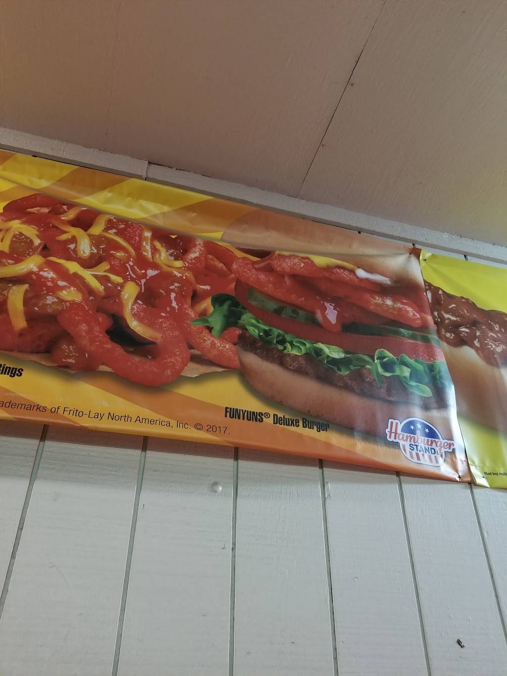 Hamburger Stand/Wienerschnitzel | restaurant | 4105 E Main St, Stockton, CA 95215, USA | 2094639787 OR +1 209-463-9787