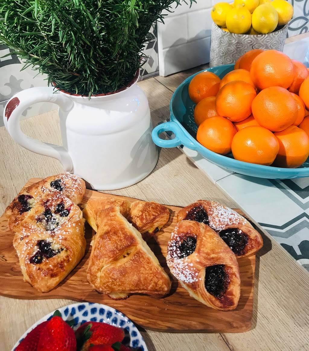 Roses Daughter | restaurant | 169 NE 2nd Ave, Delray Beach, FL 33444, USA | 5612719423 OR +1 561-271-9423