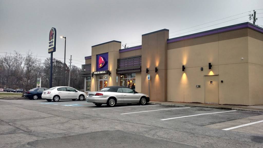 Taco Bell | meal takeaway | 3842 S Emerson Ave, Indianapolis, IN 46203, USA | 3177841382 OR +1 317-784-1382