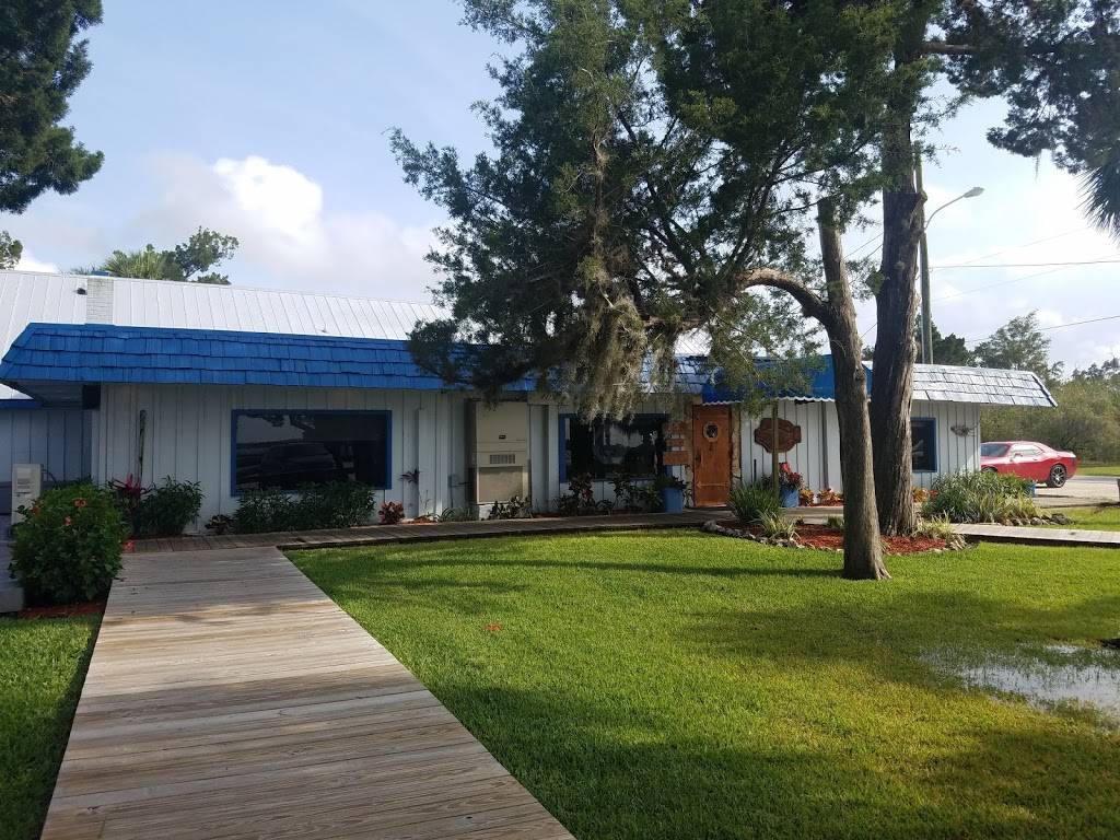 Pecks Old Port Cove | restaurant | 139 N Ozello Trail, Crystal River, FL 34429, USA | 3527952806 OR +1 352-795-2806
