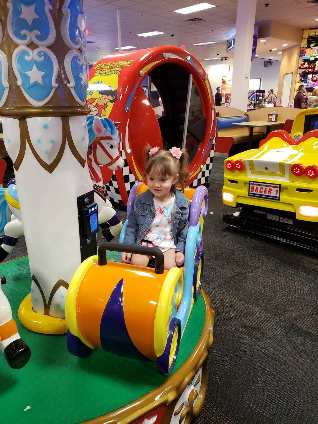 Chuck E. Cheese | restaurant | 389 W 1830 S Ste. 700, Salt Lake City, UT 84115, USA | 8014871311 OR +1 801-487-1311