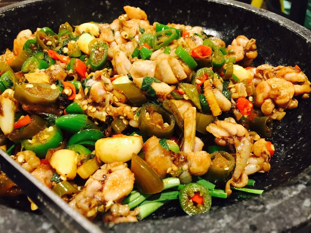 Village Kitchen | restaurant | 4720 Clairemont Mesa Blvd, San Diego, CA 92117, USA | 8585811585 OR +1 858-581-1585