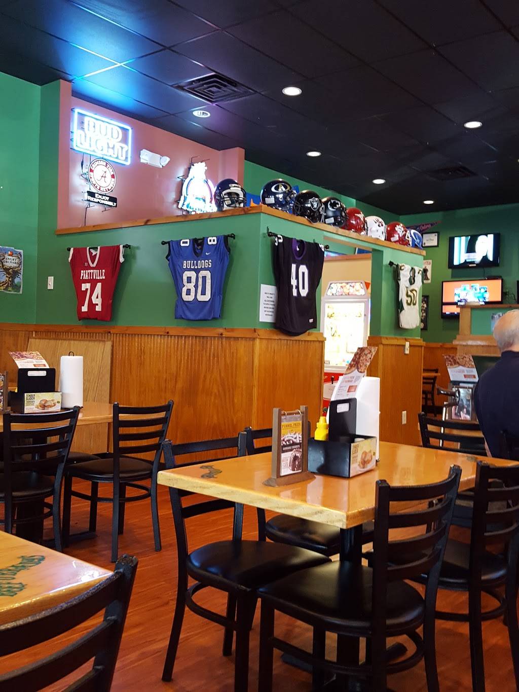 Beef O Bradys | restaurant | 2776 Legends Pkwy, Prattville, AL 36066, USA | 3342909962 OR +1 334-290-9962