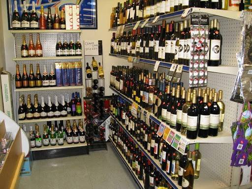 Tweenys Market | restaurant | 19191 Merriman Rd, Livonia, MI 48152, USA | 2484785312 OR +1 248-478-5312