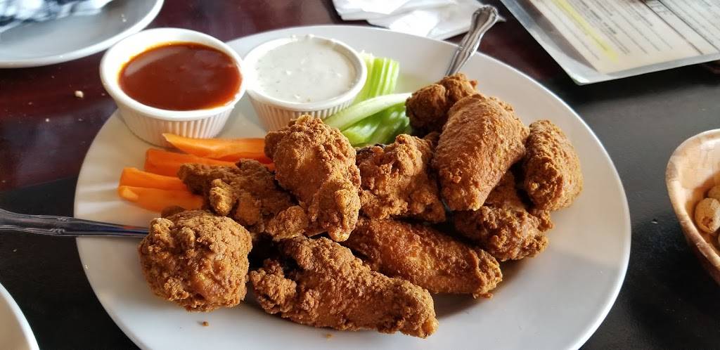 Heroes & Legends Bar & Grill | restaurant | 22741 Lambert St, Lake Forest, CA 92630, USA | 9495837777 OR +1 949-583-7777