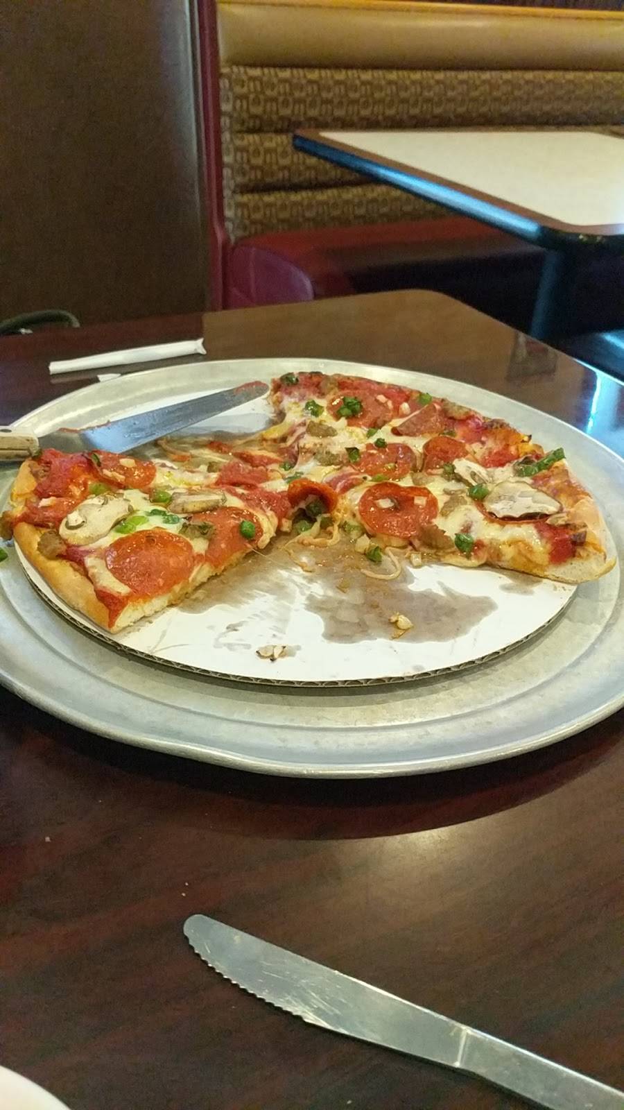 Grambolis Pizza | restaurant | 11733 Pendleton Pike, Indianapolis, IN 46236, USA | 3178234466 OR +1 317-823-4466