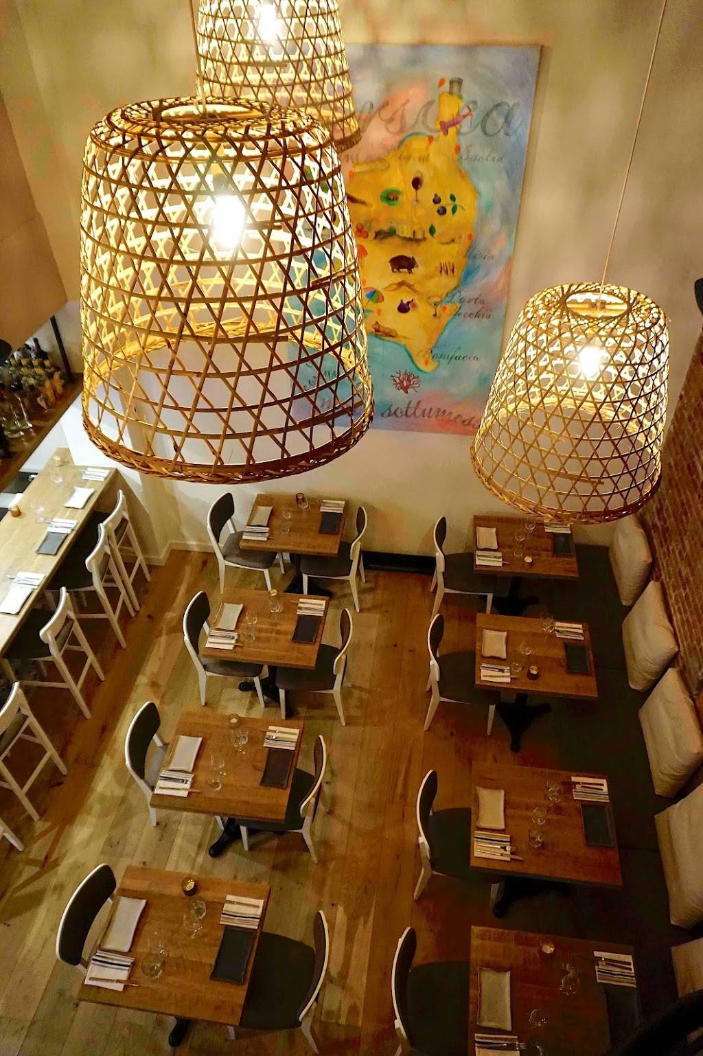 Petits Creux | restaurant | 1125 Avenue Cartier, Québec, QC G1R 2S6, Canada | 5817425050 OR +1 581-742-5050