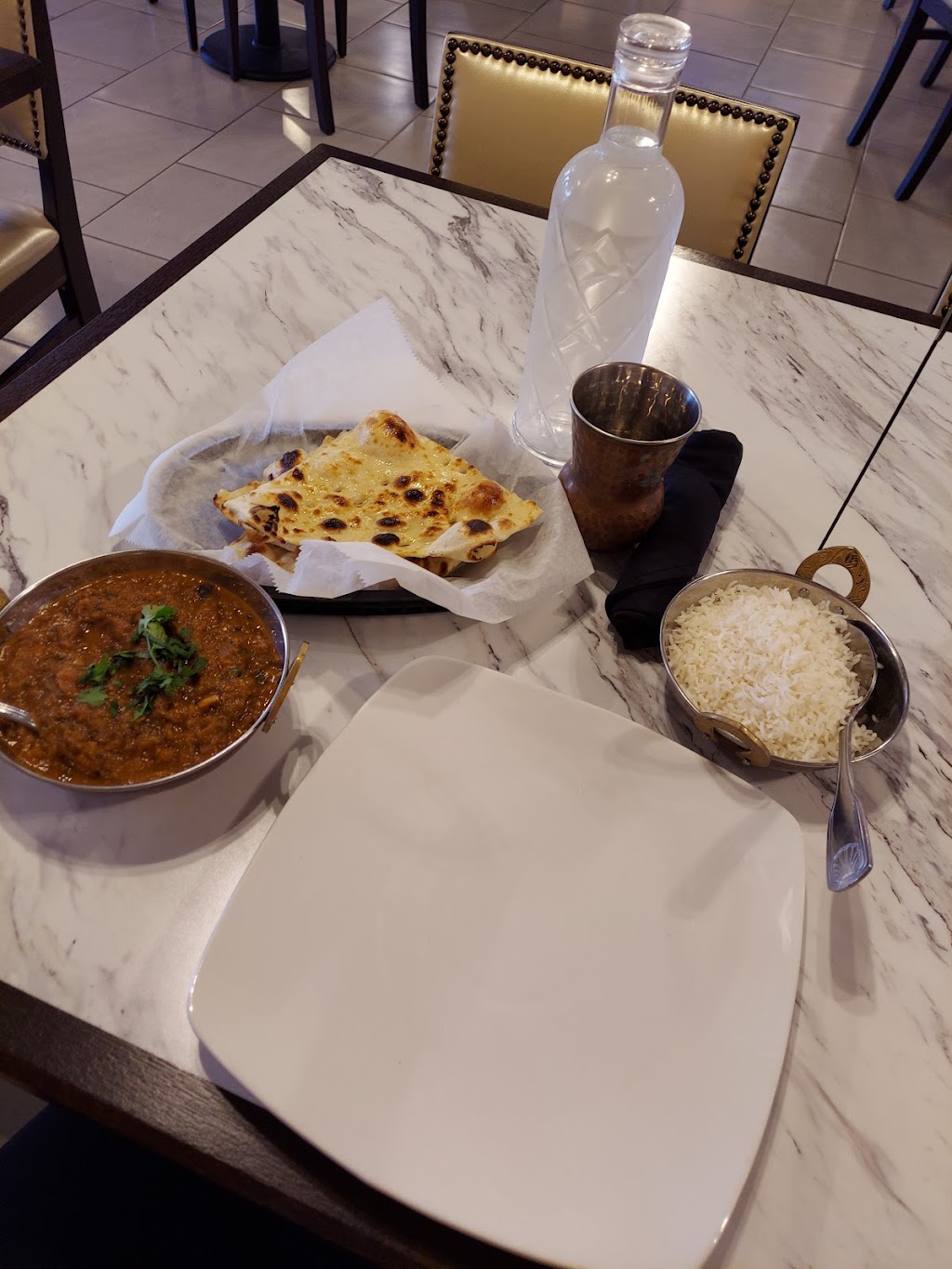 Saffron Columbus | restaurant | 5300 Sidney Simons Blvd Suite 27, Columbus, GA 31904, USA | 7062219034 OR +1 706-221-9034