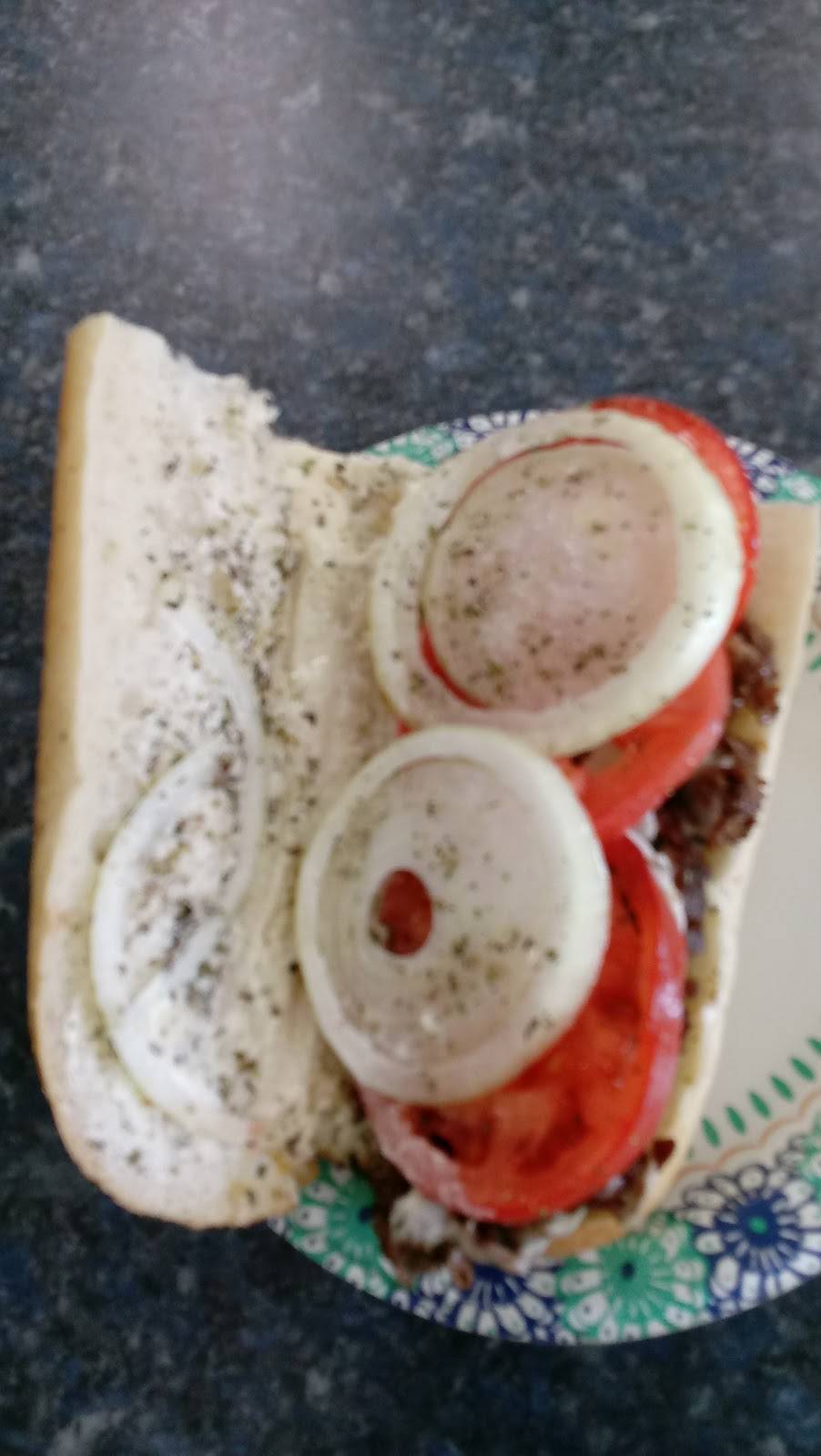 Eves Lunch | meal takeaway | 320 E Johnson Hwy, Norristown, PA 19401, USA | 6102776600 OR +1 610-277-6600