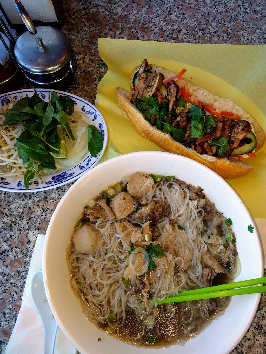 Super Pho & Teriyaki | meal takeaway | 10953 Venice Blvd, Los Angeles, CA 90034, USA | 3102042829 OR +1 310-204-2829