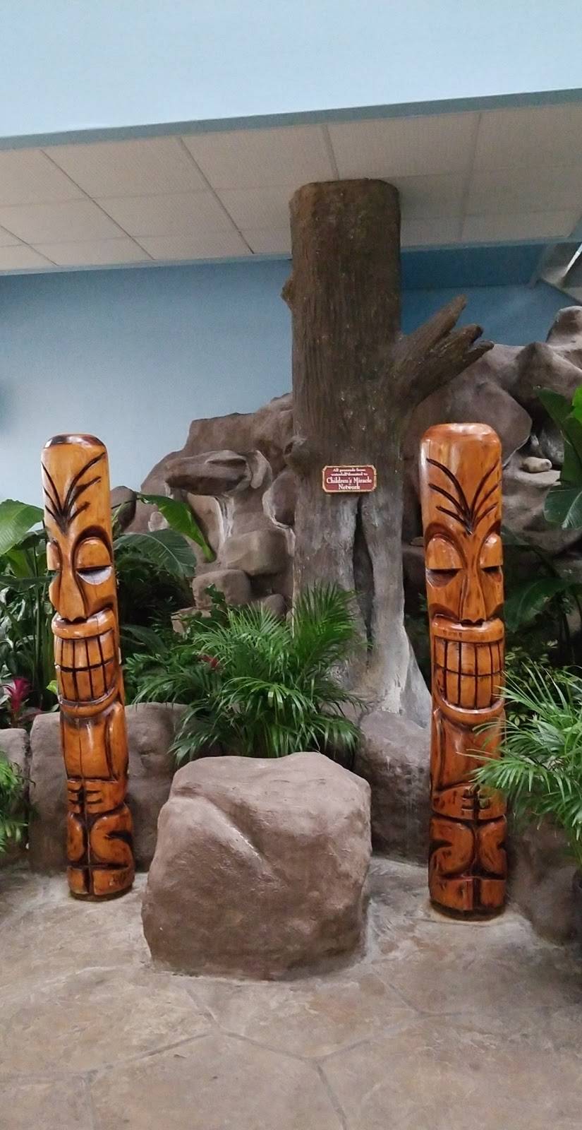 Oceanside 74 Restaurant and Lounge | restaurant | 201 74th Ave N, Myrtle Beach, SC 29572, USA | 8436925183 OR +1 843-692-5183