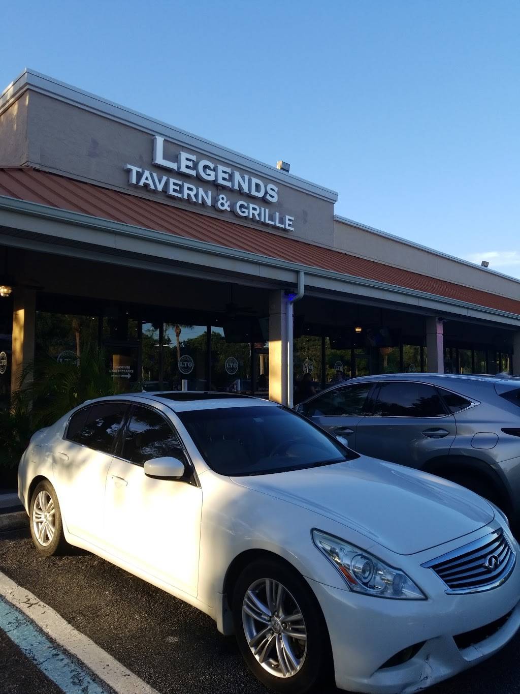 Legends Tavern & Grille | restaurant | 1391 S Military Trail, Deerfield Beach, FL 33442, USA | 7542122655 OR +1 754-212-2655