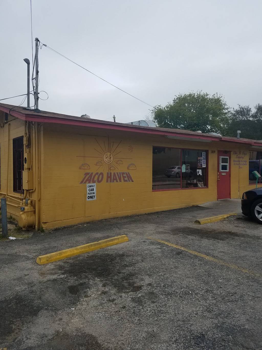Taco Haven | restaurant | 3119 S Gevers St, San Antonio, TX 78210, USA | 2105323049 OR +1 210-532-3049