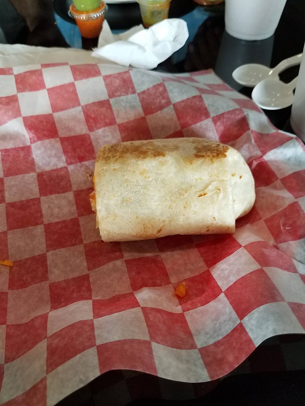 Leos Pizza & Grill | restaurant | 399 Wilson Rd, Round Lake, IL 60073, USA | 8477406591 OR +1 847-740-6591