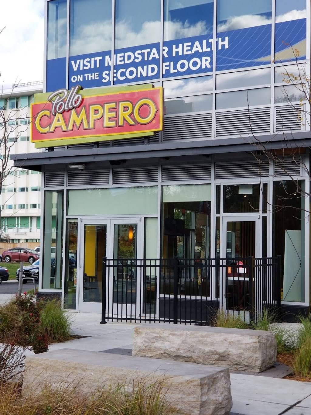 Pollo Campero | meal takeaway | 6401 America Blvd #190, Hyattsville, MD 20782, USA | 3012774308 OR +1 301-277-4308