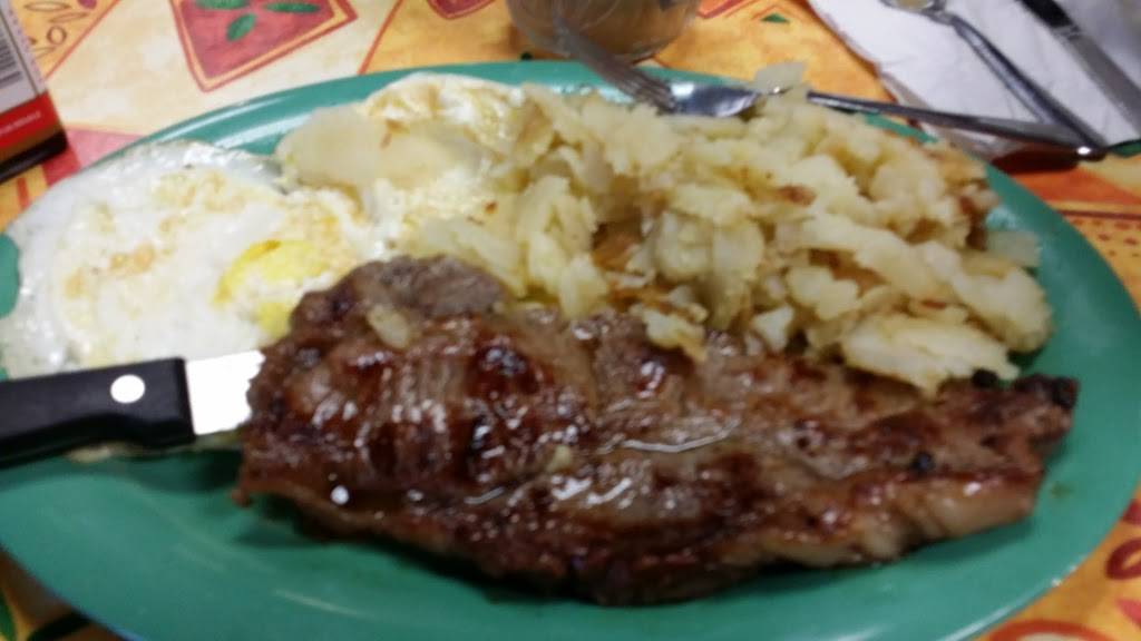 Ellies Breakfast & Lunch | restaurant | 12008 Race Track Rd, Tampa, FL 33626, USA | 8138542483 OR +1 813-854-2483