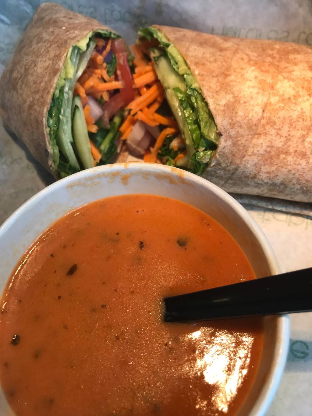 Natures Table | restaurant | 400 N Tampa St #120, Tampa, FL 33602, USA | 8132232233 OR +1 813-223-2233