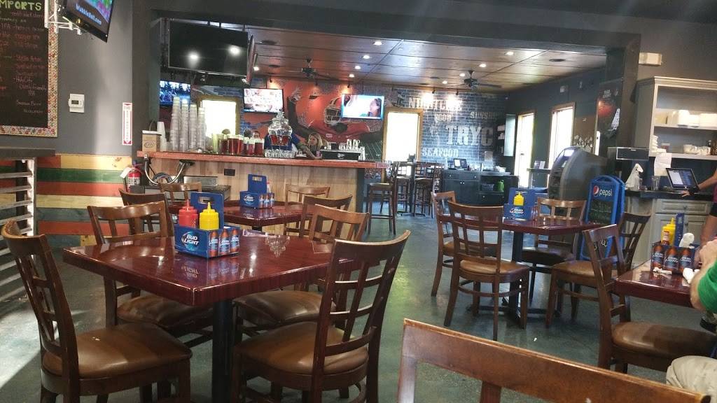 Tail Race Tavern | restaurant | 418 Barony St, Moncks Corner, SC 29461, USA | 8437617735 OR +1 843-761-7735