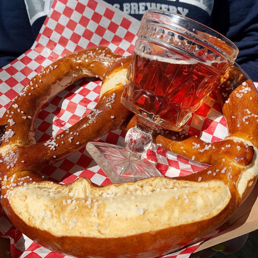 Vanish Brewery | restaurant | 42245 Black Hops Ln, Leesburg, VA 20176, USA | 7037797407 OR +1 703-779-7407