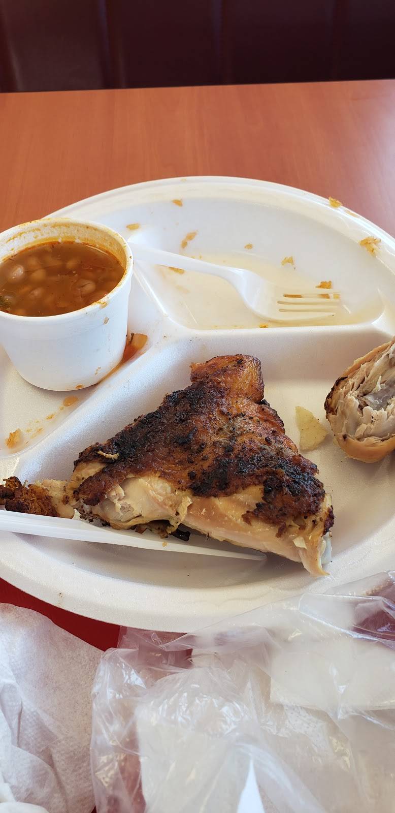 Pollo Feliz | restaurant | 2634 E Broadway Blvd, Tucson, AZ 85716, USA | 5203189155 OR +1 520-318-9155