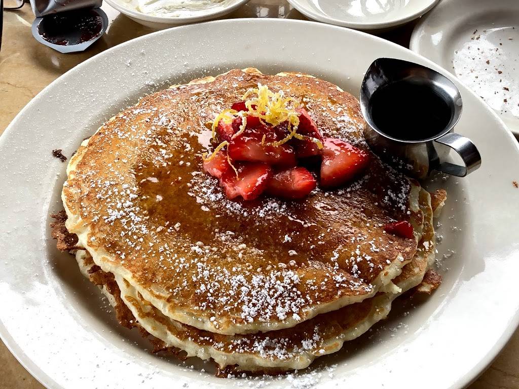 The Cheesecake Factory | restaurant | 1141 Newport Center Dr, Newport Beach, CA 92660, USA | 9497208333 OR +1 949-720-8333