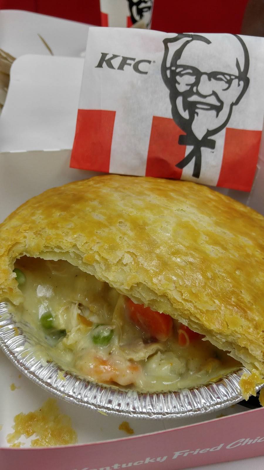 KFC | restaurant | 3535 SW 22nd St, Miami, FL 33145, USA | 3054469612 OR +1 305-446-9612