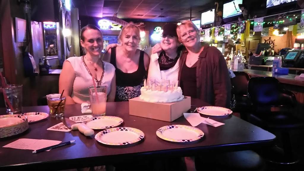 Sharkys Pub and Grub | restaurant | 4221 Main St, Springfield, OR 97478, USA | 5417461188 OR +1 541-746-1188