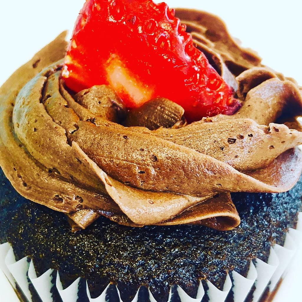 Big Mikes Baking Company At Tunies | bakery | 5651 Coral Ridge Dr, Coral Springs, FL 33076, USA | 9549523100 OR +1 954-952-3100