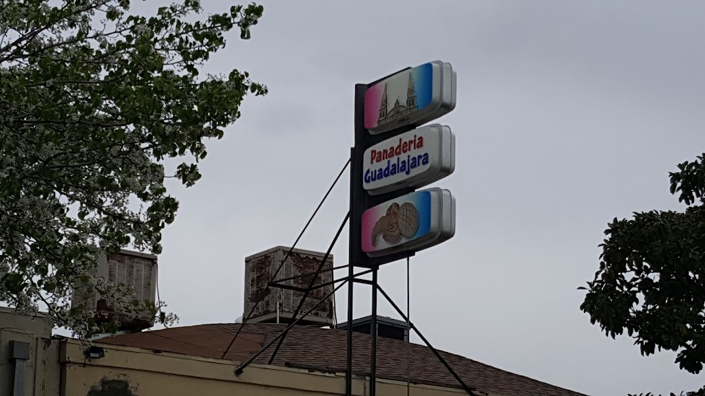Panaderia Guadalajara Merced | bakery | 1339 W 18th St, Merced, CA 95340, USA | 2093831100 OR +1 209-383-1100