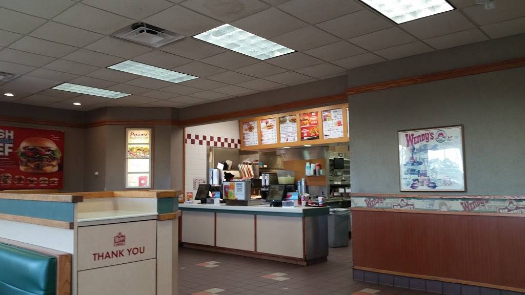 Wendys | restaurant | 648 Barnes Blvd, Rockledge, FL 32955, USA | 3216335667 OR +1 321-633-5667