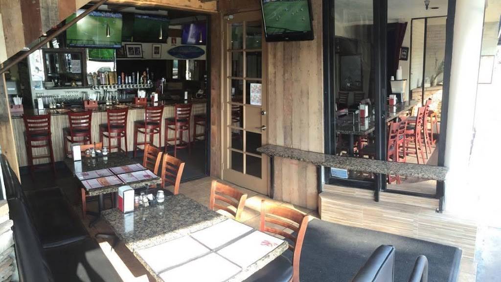 Pedones Pizza & Italian Food | restaurant | 1332 Hermosa Ave, Hermosa Beach, CA 90254, USA | 3103760949 OR +1 310-376-0949