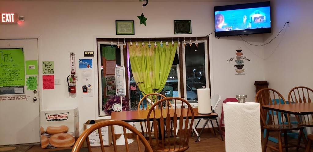 Mamas Parlor Cafe & Catering - ParkView IA | restaurant | 10 Grove Rd, Eldridge, IA 52748, USA | 5632856262 OR +1 563-285-6262