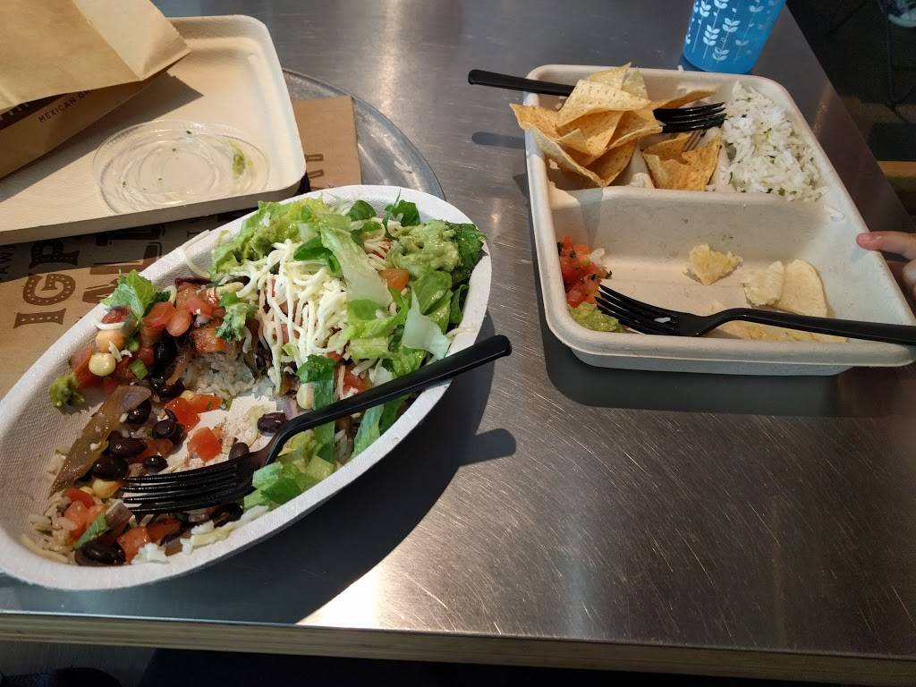 Chipotle Mexican Grill | restaurant | 11113 San Jose Blvd Ste 101, Jacksonville, FL 32223, USA | 9042682342 OR +1 904-268-2342