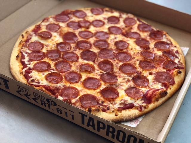 Pizza Tugos | meal delivery | 11623 Coastal Hwy, Ocean City, MD 21842, USA | 4105242922 OR +1 410-524-2922