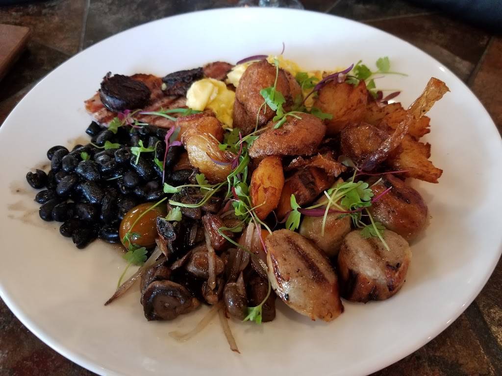 Macallans Public House | restaurant | 330 W Birch St, Brea, CA 92821, USA | 7145291224 OR +1 714-529-1224