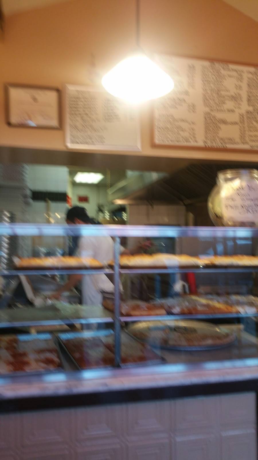 Philadelphia Grille | restaurant | 10004 4th Ave, Brooklyn, NY 11209, USA | 7182380747 OR +1 718-238-0747